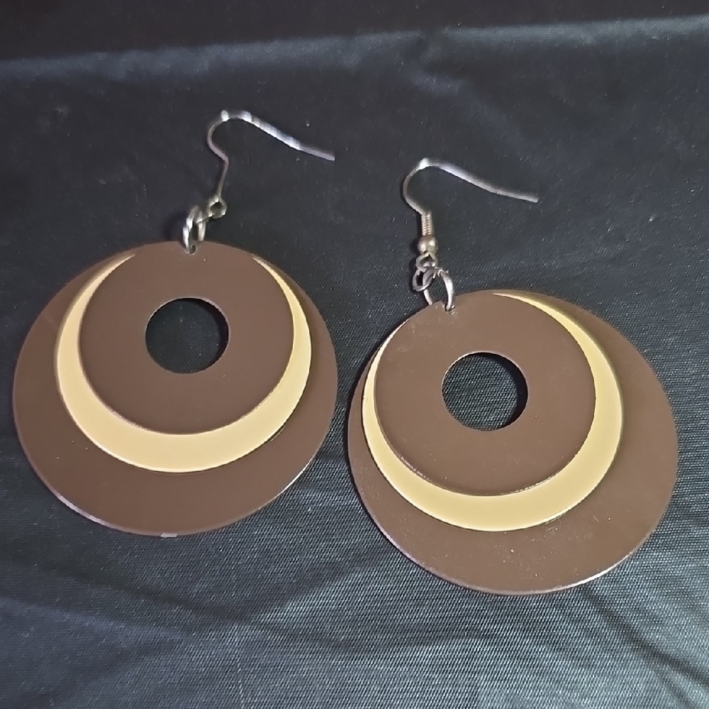 Brown and Tan Circular Earrings
